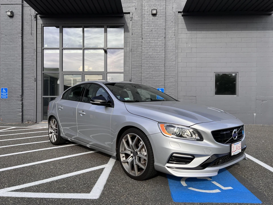 2016 Volvo S60 2nd Gen - Image 19 of 31