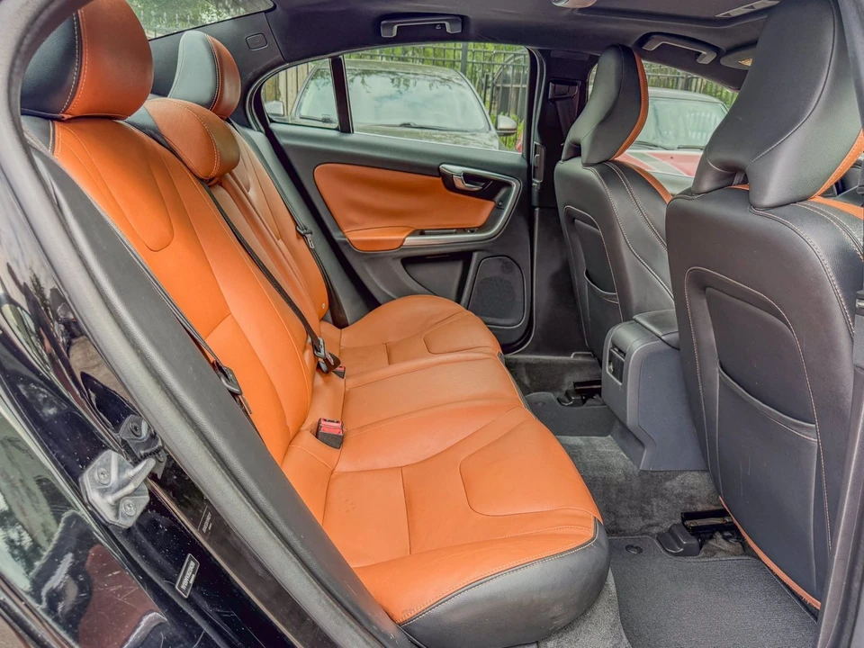 2016 Volvo S60 2nd Gen - Image 11 of 12