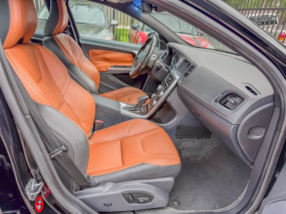 2016 Volvo S60 2nd Gen - Image 10 of 12