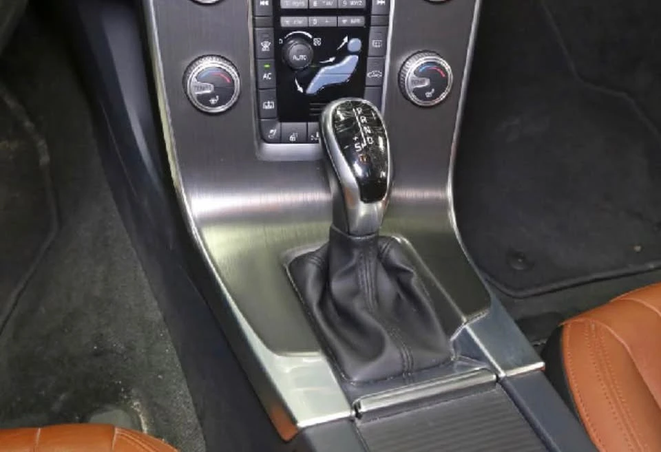 2016 Volvo S60 2nd Gen - Image 7 of 12
