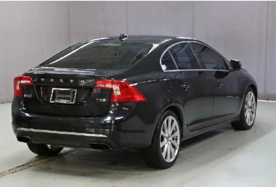 2016 Volvo S60 2nd Gen - Image 10 of 12