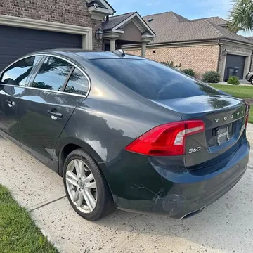 2016 Volvo S60 T5 Inscription Platinum Sedan 4D