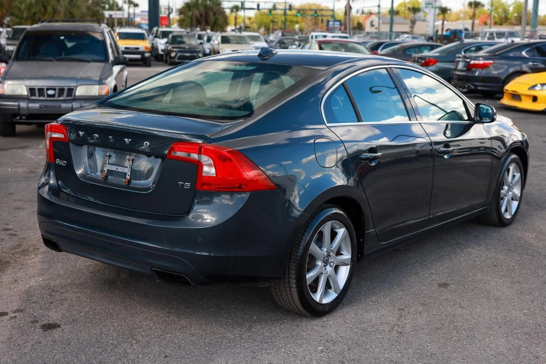 2016 Volvo S60 2nd Gen - Image 11 of 21