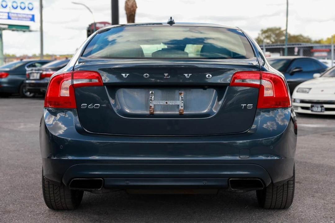 2016 Volvo S60 2nd Gen - Image 7 of 21