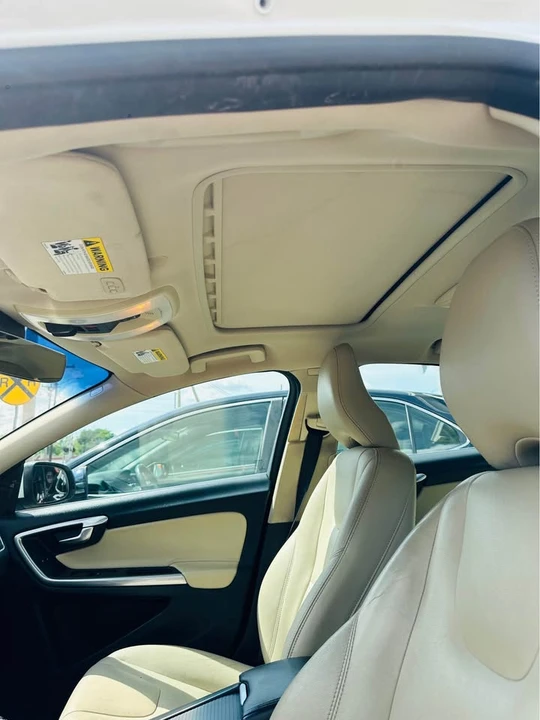 2016 Volvo S60 2nd Gen - Image 9 of 14
