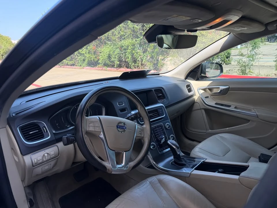 2016 Volvo S60 2nd Gen - Image 9 of 13