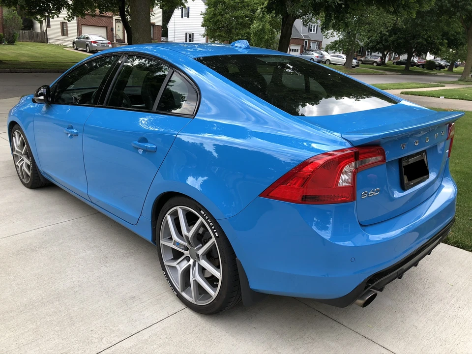 2016 Volvo S60 2nd Gen - Image 2 of 8