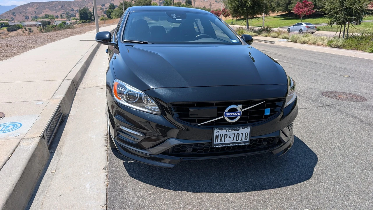 2016 Volvo S60 2nd Gen - Image 25 of 31