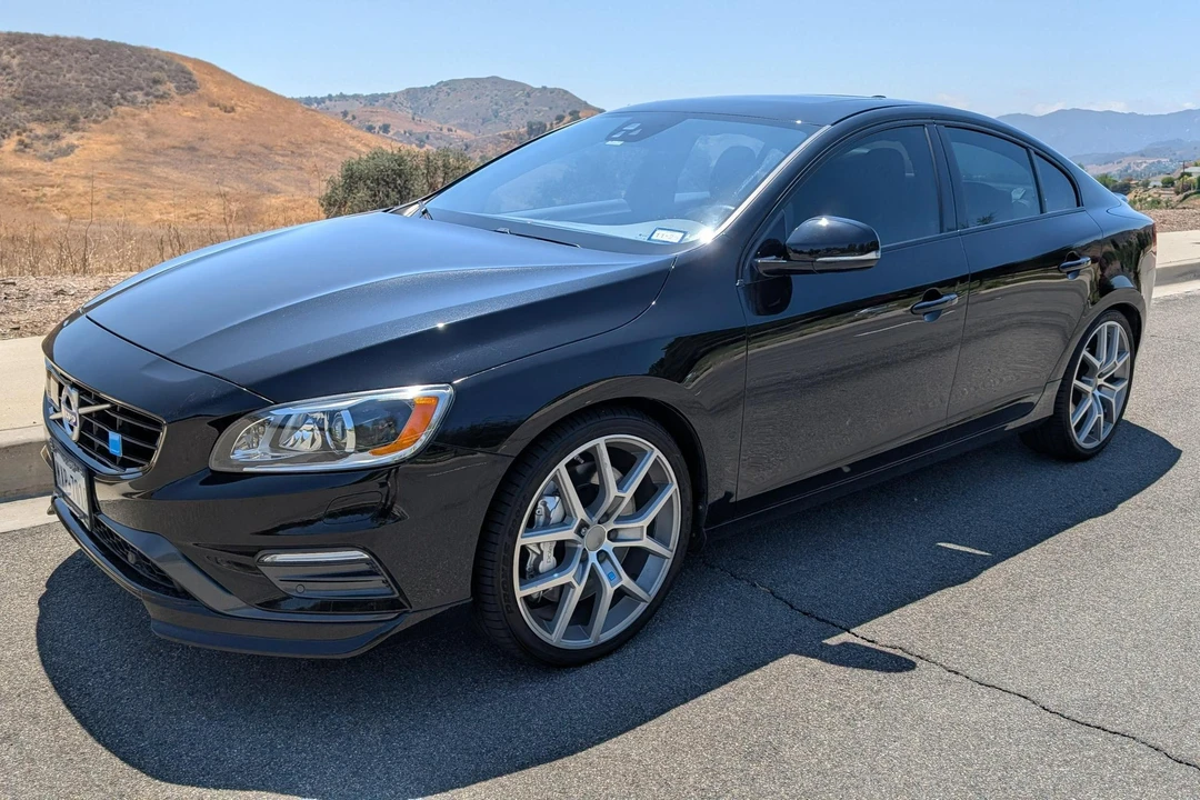 2016 Volvo S60 2nd Gen - Image 3 of 31