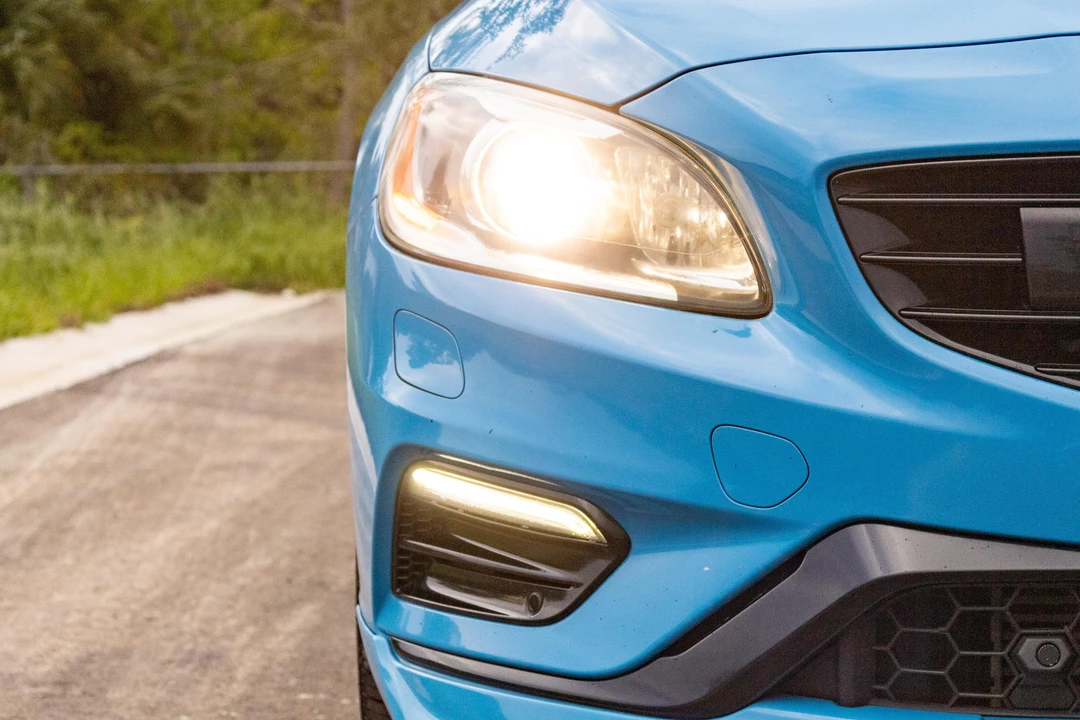 2016 Volvo S60 2nd Gen - Image 9 of 31