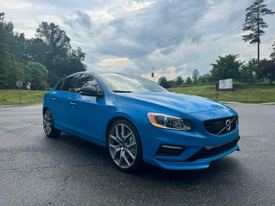 2016 Volvo S60 2nd Gen - Image 16 of 31