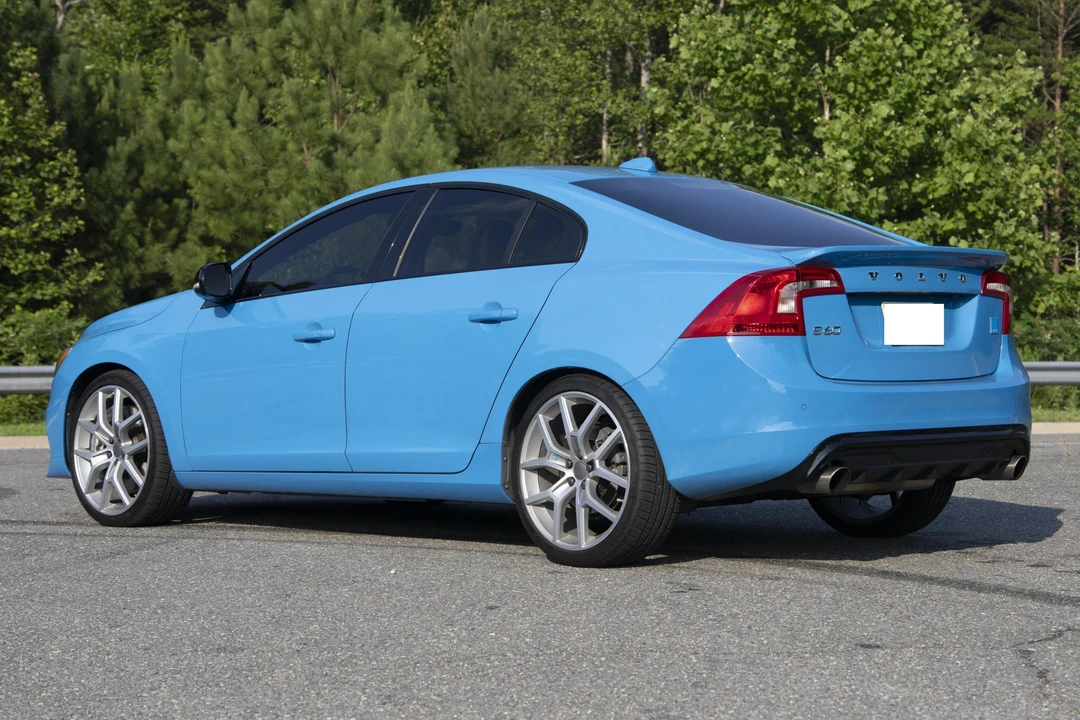 2016 Volvo S60 2nd Gen - Image 4 of 31