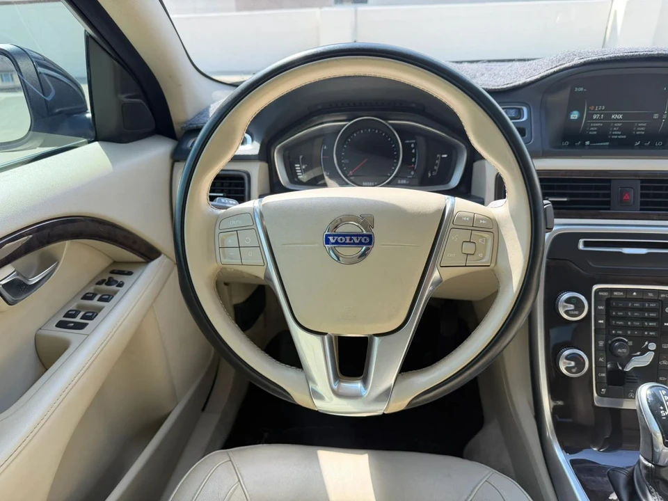2016 Volvo S80 2nd Gen - Image 13 of 21