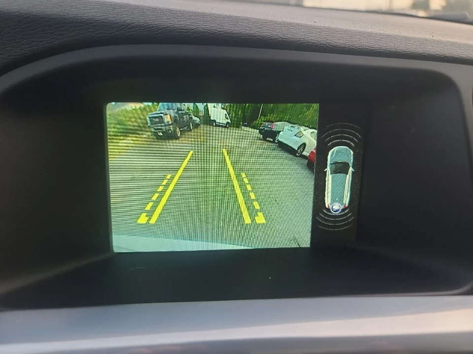 2016 Volvo V60 1st Gen - Image 19 of 21