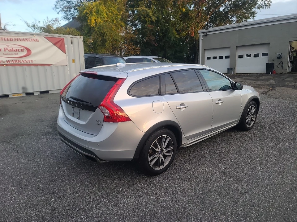 2016 Volvo V60 1st Gen - Image 7 of 21