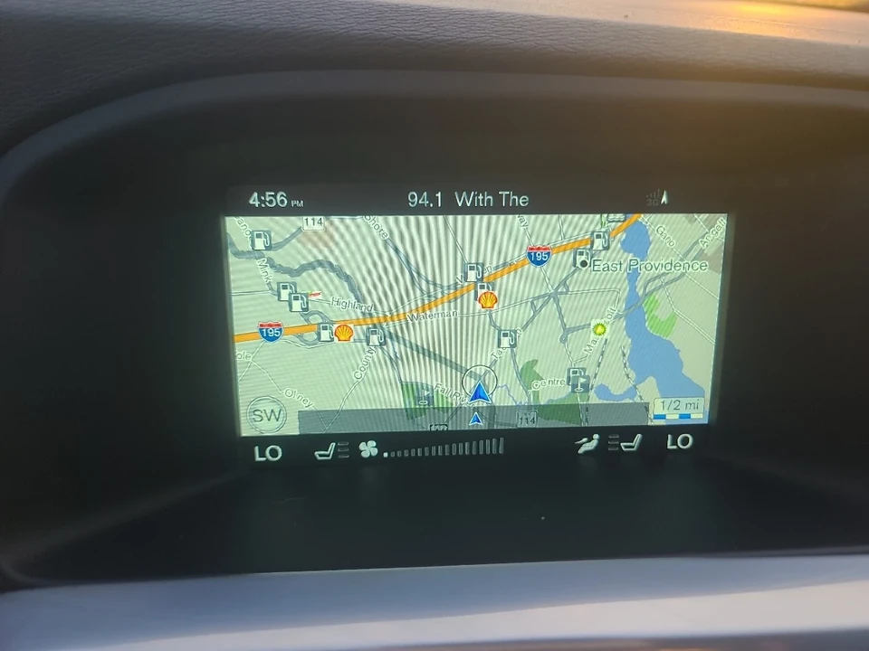 2016 Volvo V60 1st Gen - Image 18 of 21