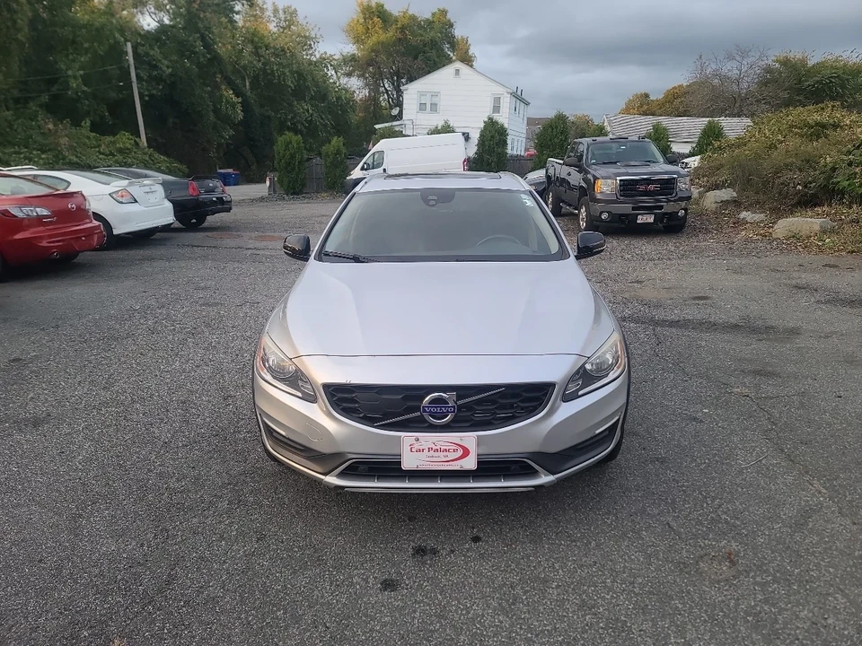 2016 Volvo V60 1st Gen - Image 2 of 21