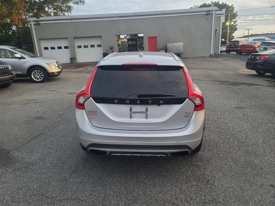 2016 Volvo V60 1st Gen - Image 6 of 21
