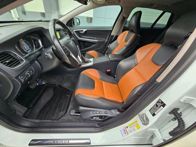 2016 Volvo V60 1st Gen - Image 12 of 21
