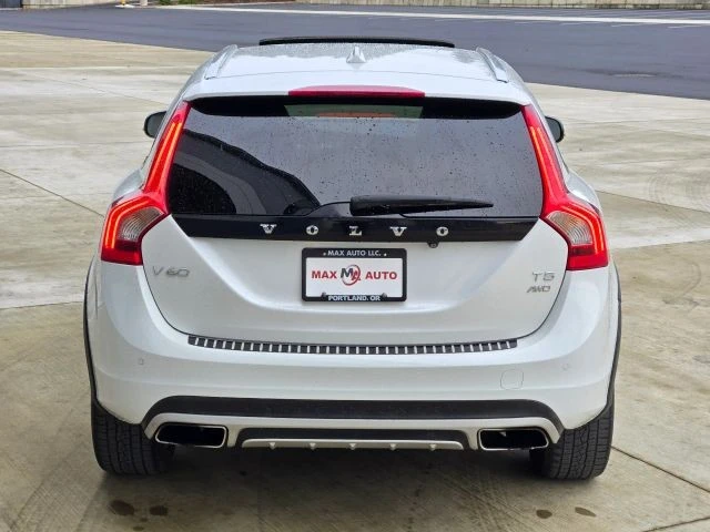 2016 Volvo V60 1st Gen - Image 7 of 21