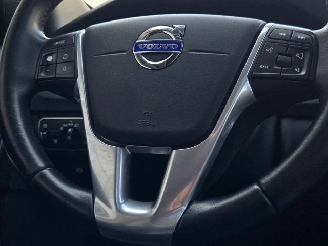 2016 Volvo V60 1st Gen - Image 30 of 31