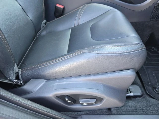 2016 Volvo V60 1st Gen - Image 22 of 31