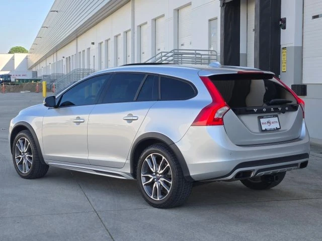 2016 Volvo V60 1st Gen - Image 6 of 31