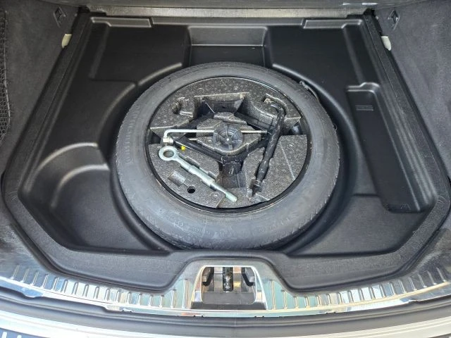 2016 Volvo V60 1st Gen - Image 17 of 31