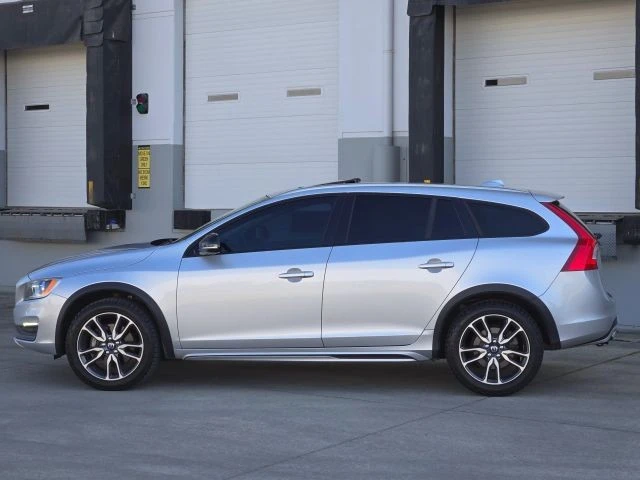 2016 Volvo V60 1st Gen - Image 5 of 31