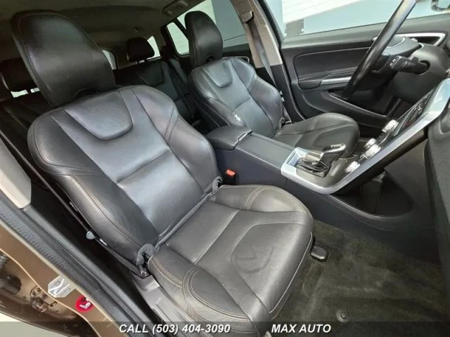 2016 Volvo V60 1st Gen - Image 20 of 21