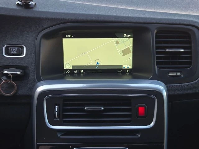 2016 Volvo V60 1st Gen - Image 27 of 31