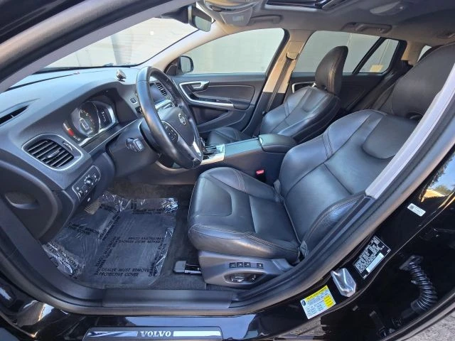 2016 Volvo V60 1st Gen - Image 12 of 31