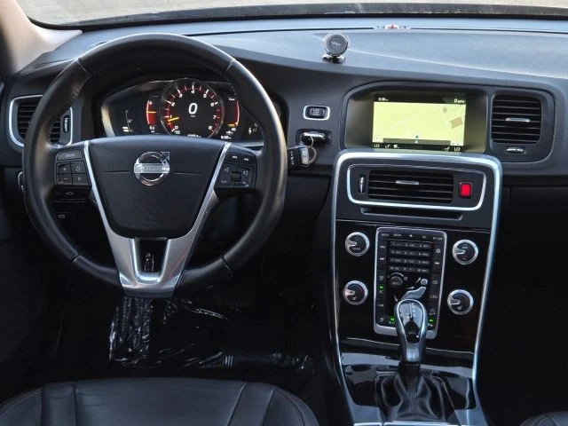 2016 Volvo V60 1st Gen - Image 25 of 31
