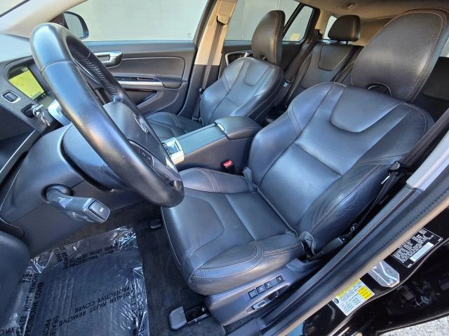 2016 Volvo V60 1st Gen - Image 13 of 31