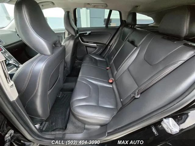 2016 Volvo V60 1st Gen - Image 15 of 21