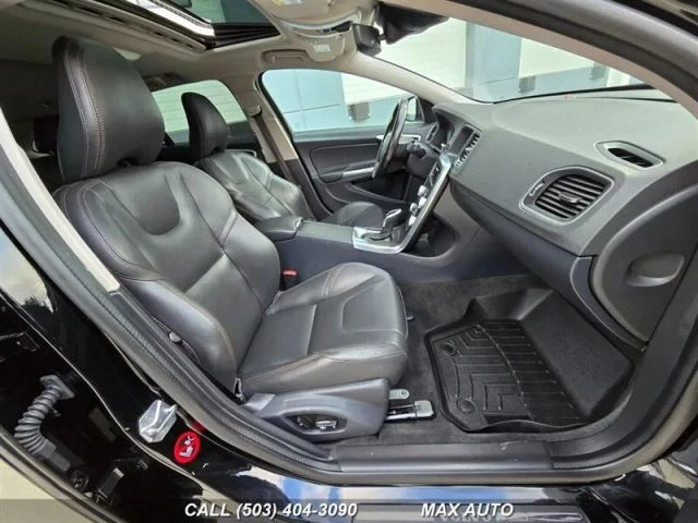 2016 Volvo V60 1st Gen - Image 19 of 21