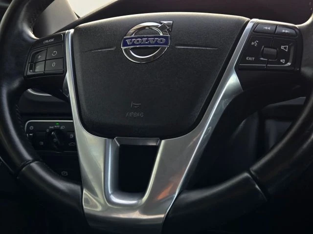 2016 Volvo V60 1st Gen - Image 29 of 31