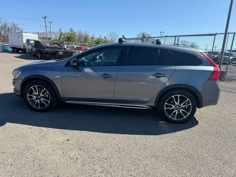 2016 Volvo V60 1st Gen - Image 8 of 12