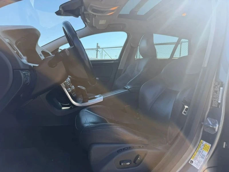 2016 Volvo V60 1st Gen - Image 11 of 12