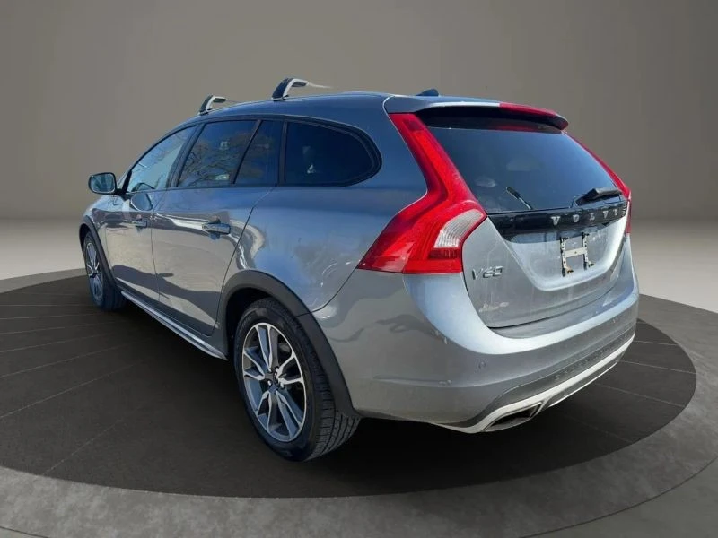 2016 Volvo V60 1st Gen - Image 7 of 12