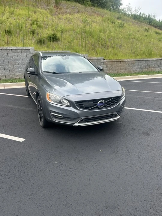 2016 Volvo V60 1st Gen - Image 2 of 15