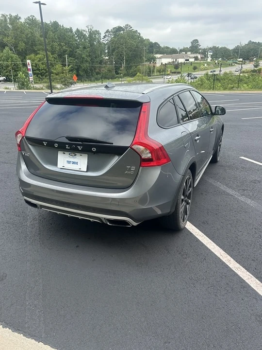 2016 Volvo V60 1st Gen - Image 6 of 15