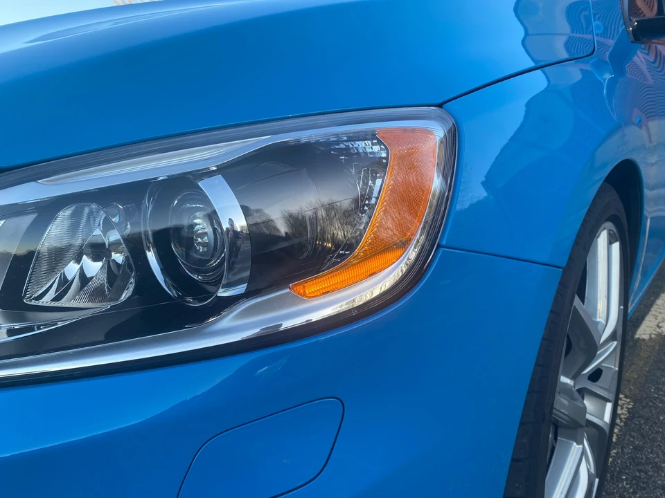 2016 Volvo V60 1st Gen - Image 21 of 31