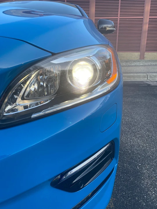 2016 Volvo V60 1st Gen - Image 19 of 31