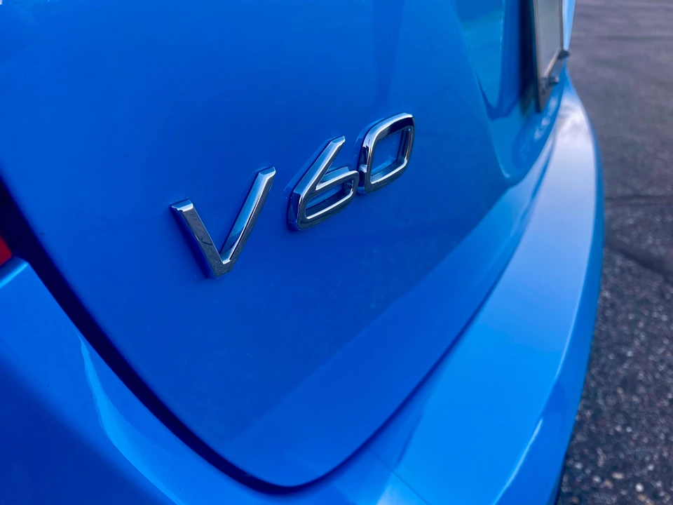 2016 Volvo V60 1st Gen - Image 29 of 31