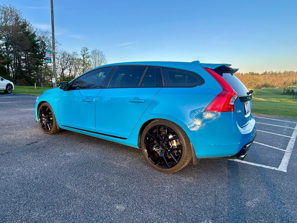 2016 Volvo V60 1st Gen - Image 12 of 31