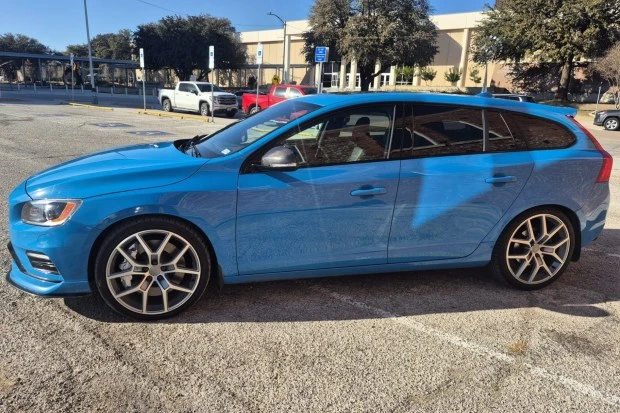2016 Volvo V60 1st Gen - Image 3 of 7