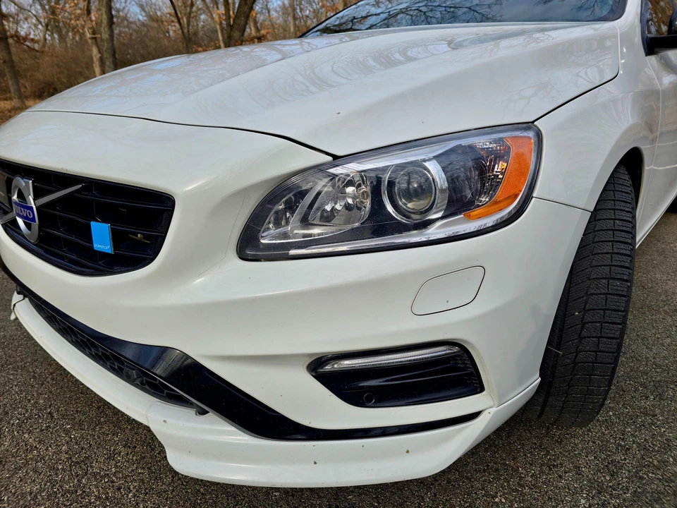 2016 Volvo V60 1st Gen - Image 26 of 31