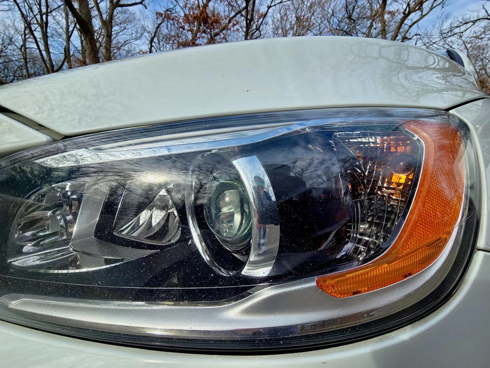 2016 Volvo V60 1st Gen - Image 27 of 31