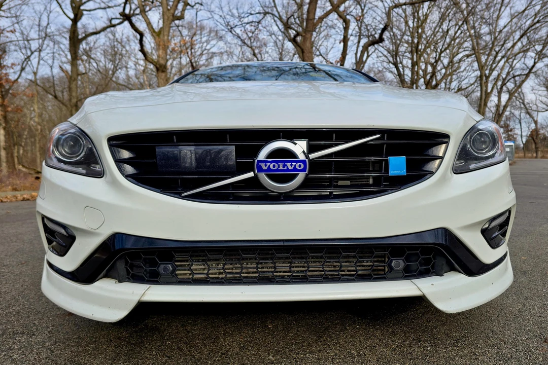 2016 Volvo V60 1st Gen - Image 2 of 31